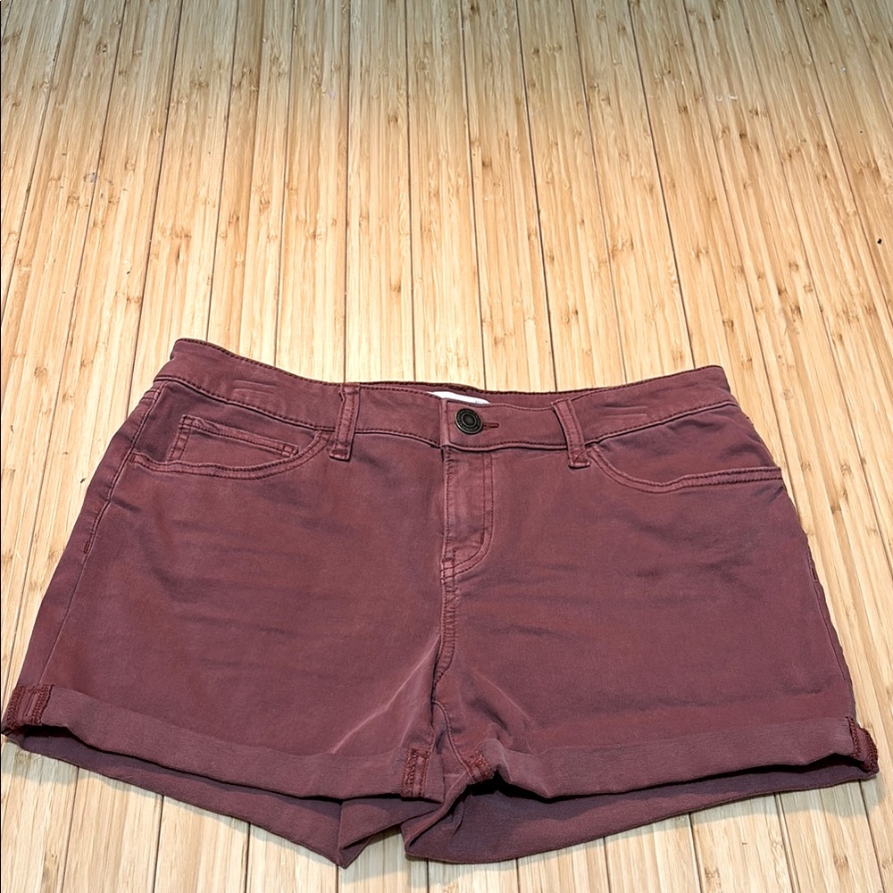 So cranberry colored cuff shorts. Size 11/30. Worn once.